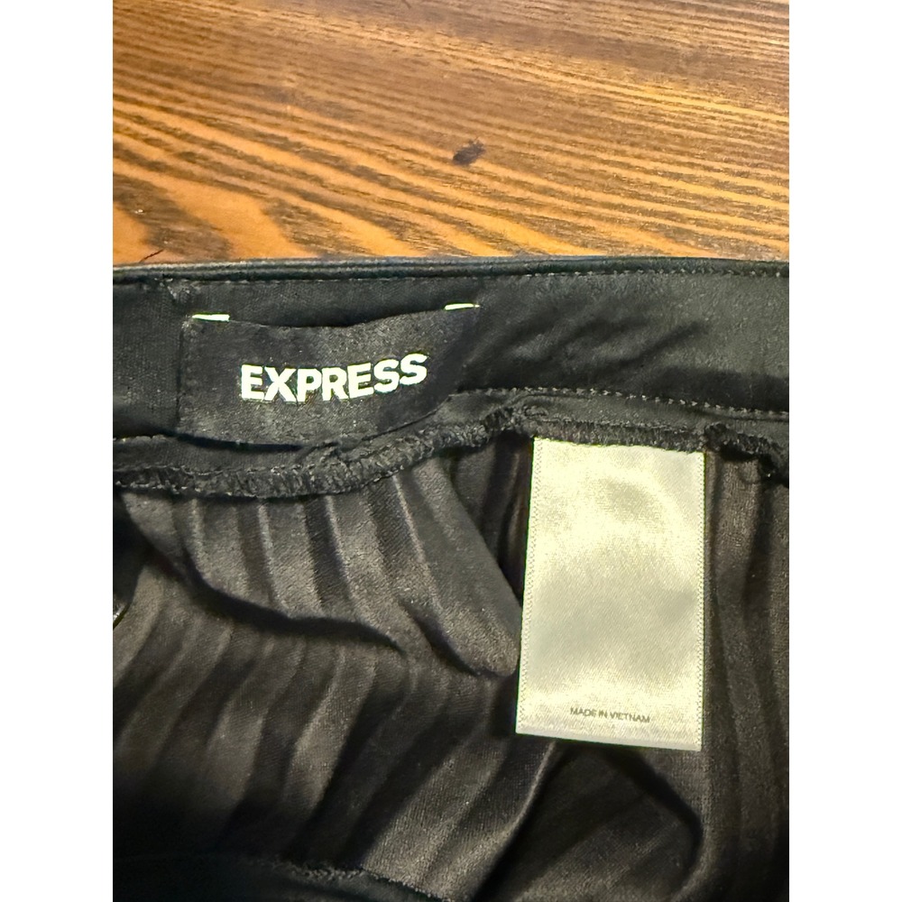 Express Black Faux Leather Pleated Mini Skirt 6 S High Waist Back Zip A-Line - Picture 3 of 16